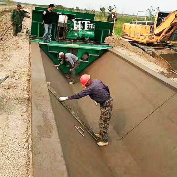 Concrete Paver For Canal Lining , Canal Concrete Lining Machine